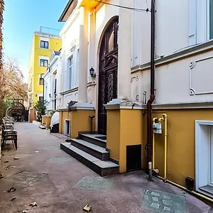  Albergue 5 Stars High