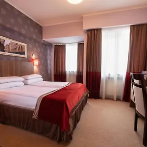 Ambasador Hotel