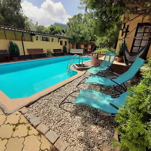3* Gæstehus Casa Mica