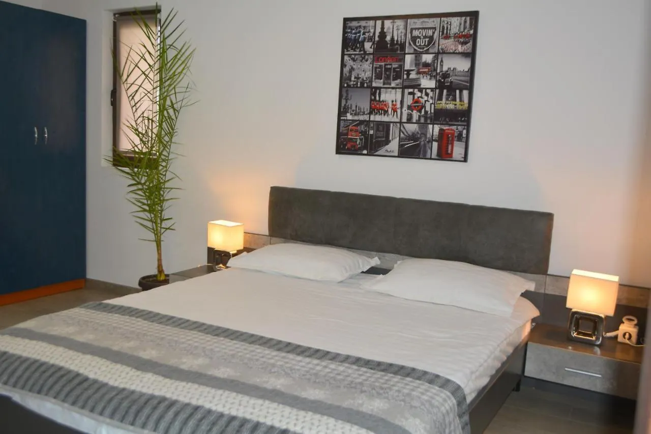 Villa 38 Silviu Apartment Bucharest